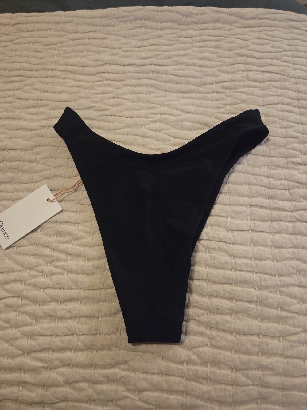 Quince Italian V-Cut High-Rise Bikini Bottom Black